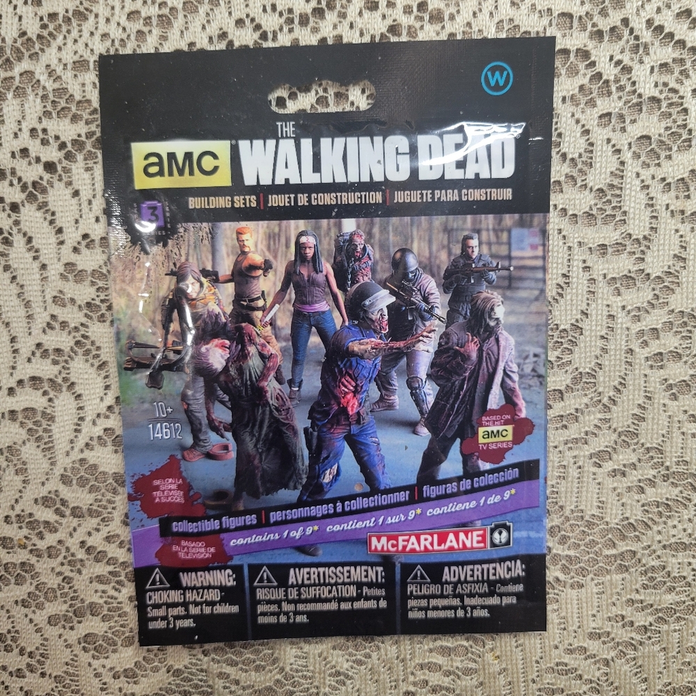 AMC The Walking Dead Action Figure Mystery Bag Series 3